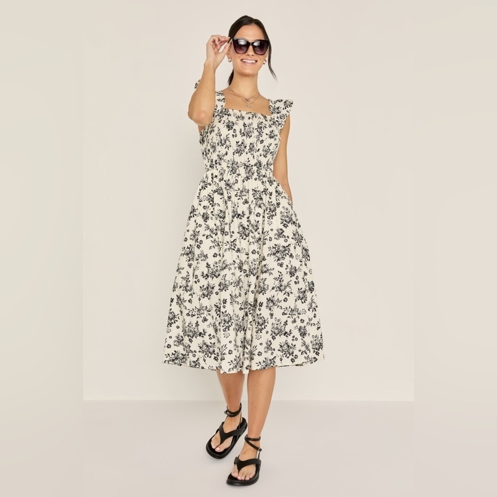 Francesca’s Sheryl Floral Midi Dress – Size M – EUC